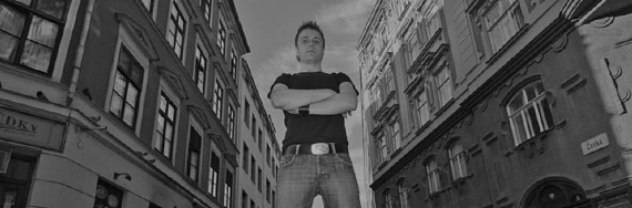 Kouzelnik Robert Fox Mercedes Hilton - Stand Up show